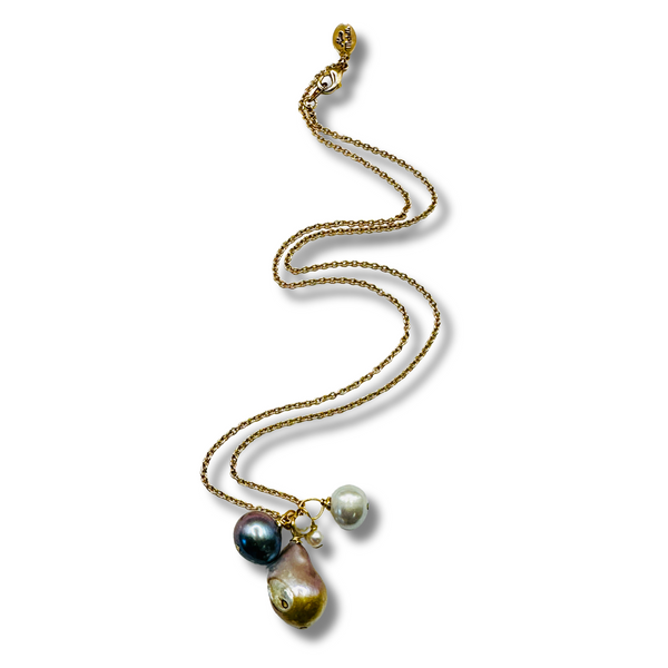Stunning Baroque Pearl Drop Necklace