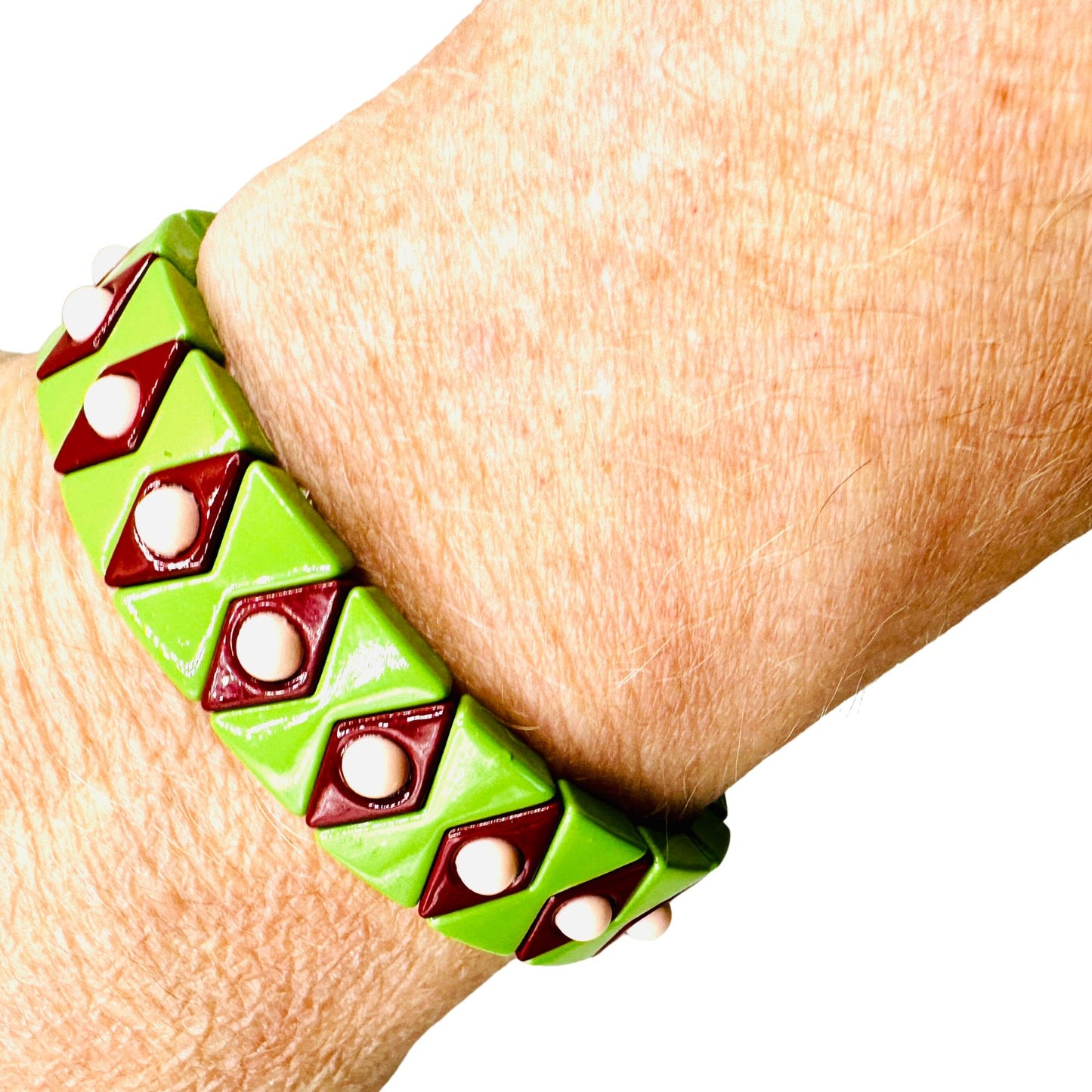 Green Enamel Red and Pink Diamond Pattern Stretch Bracelet