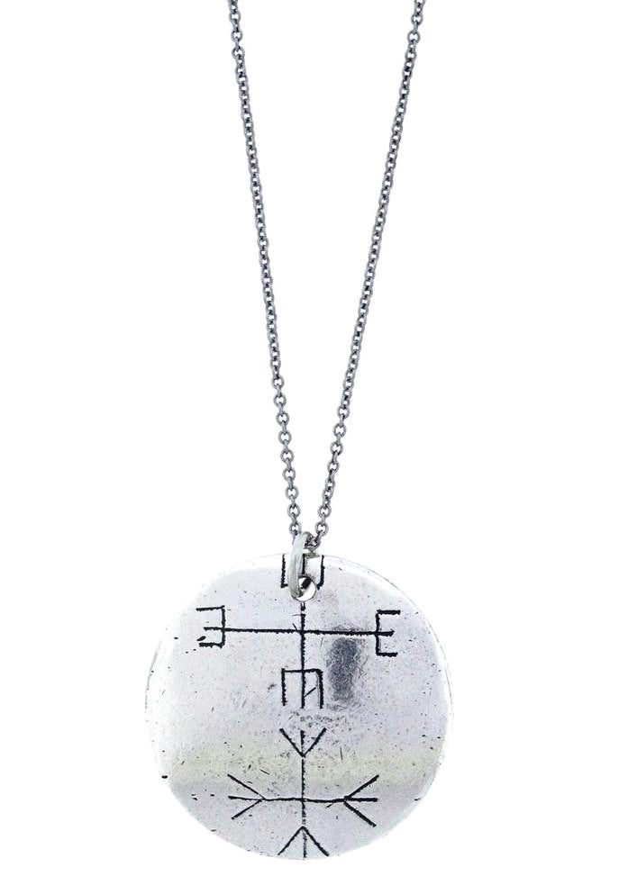 To Win Persons Love Rune Necklace